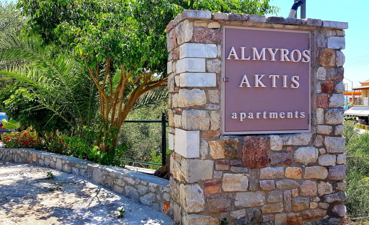 Almyros Aktis Private Garden Apartment Kalamata Ngoại thất bức ảnh