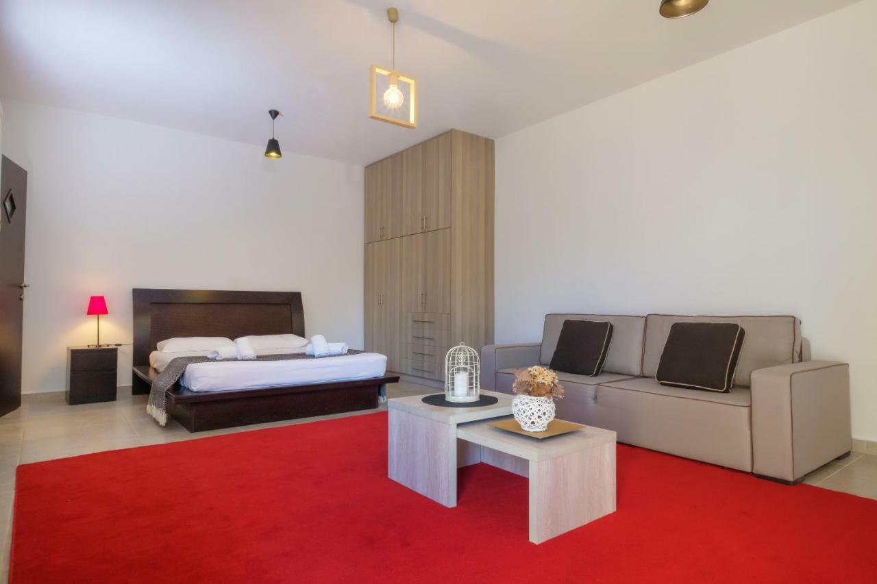 Almyros Aktis Private Garden Apartment Kalamata Ngoại thất bức ảnh