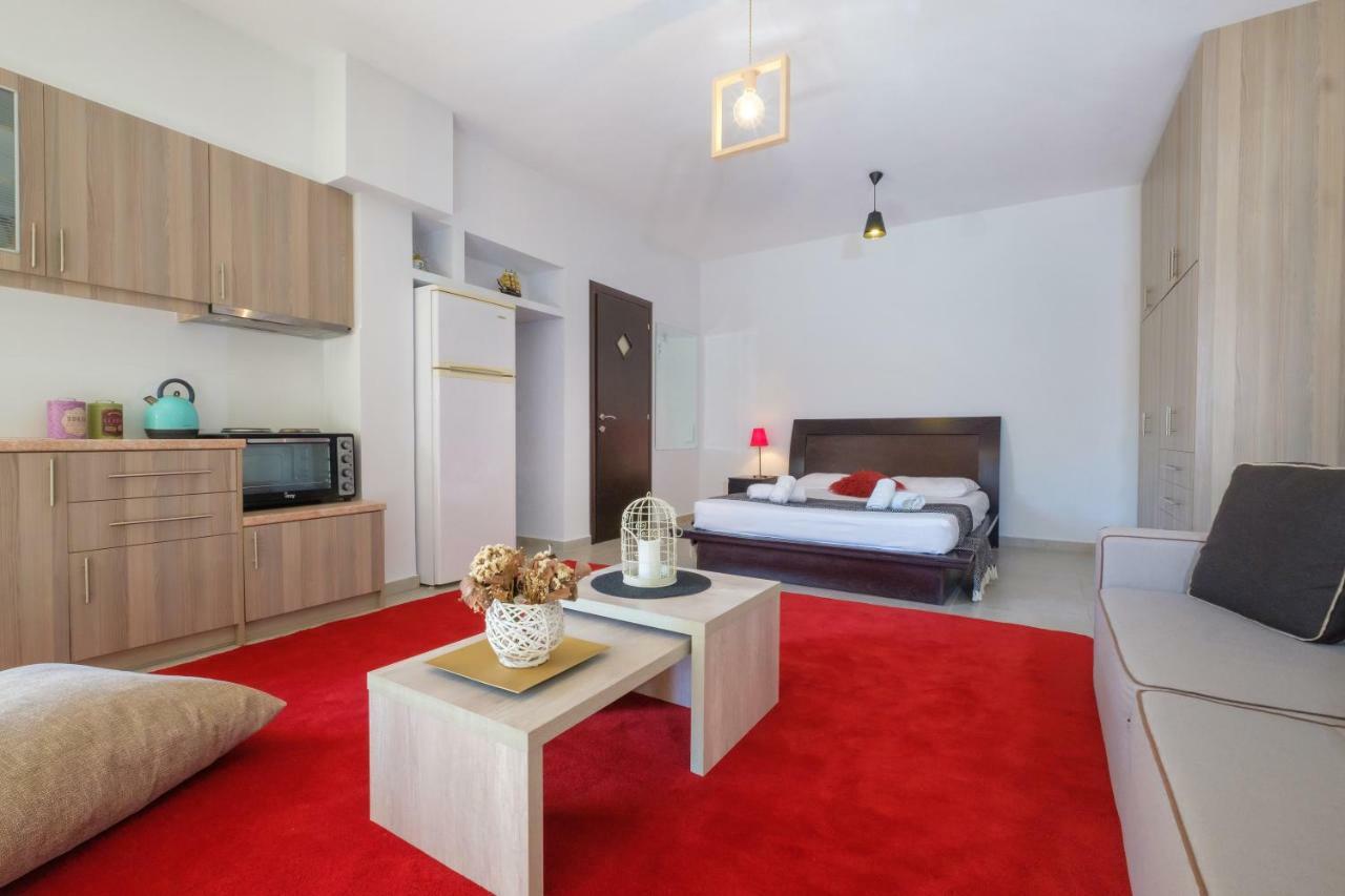 Almyros Aktis Private Garden Apartment Kalamata Ngoại thất bức ảnh
