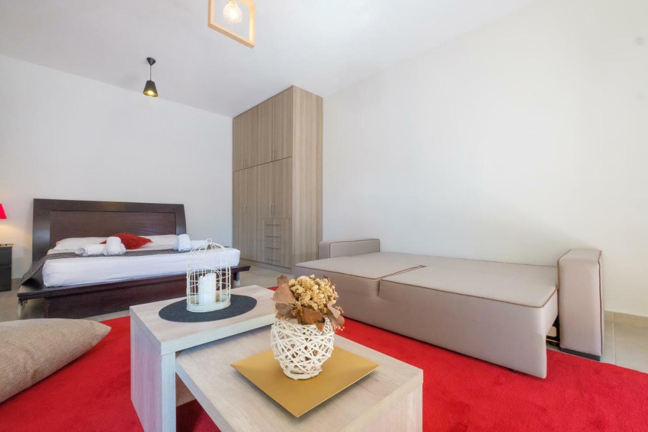 Almyros Aktis Private Garden Apartment Kalamata Ngoại thất bức ảnh